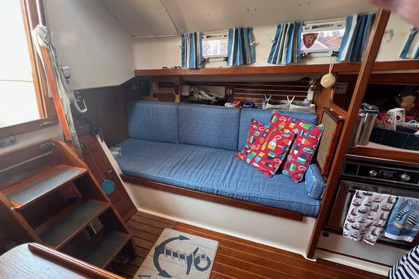 First Light 30ft Nonsuch Yacht For Sale First Light 30ft Nonsuch Yacht For Sale
