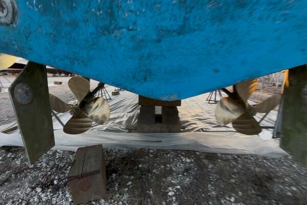 44ft Topaz Yacht For Sale