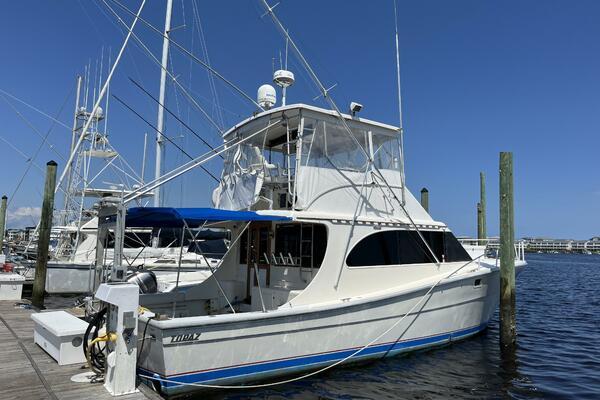 44ft Topaz Yacht For Sale