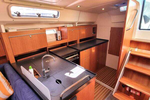 Hanse 415 Yacht For Sale