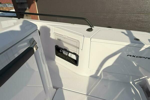 Stock 20 37ft Axopar Yacht For Sale