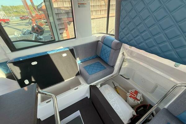 Stock 20 37ft Axopar Yacht For Sale