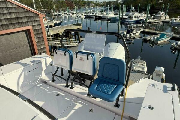 Stock 20 37ft Axopar Yacht For Sale