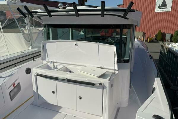 Stock 20 37ft Axopar Yacht For Sale
