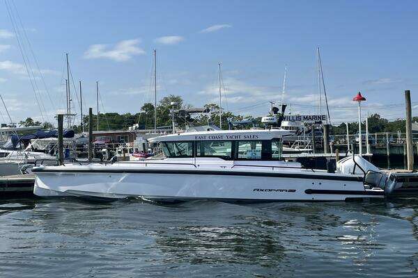 37-ft-Axopar-2024-Stock 20-Huntington New York United States yacht for sale