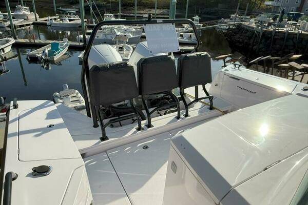 Stock 20 37ft Axopar Yacht For Sale