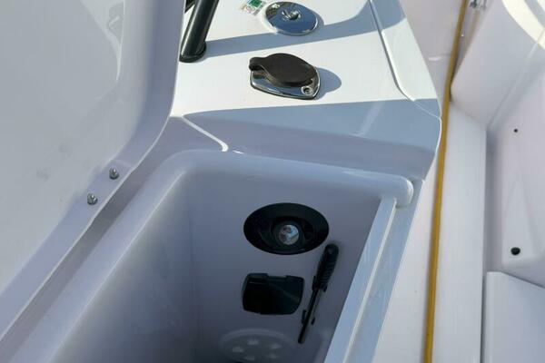 Stock 20 37ft Axopar Yacht For Sale