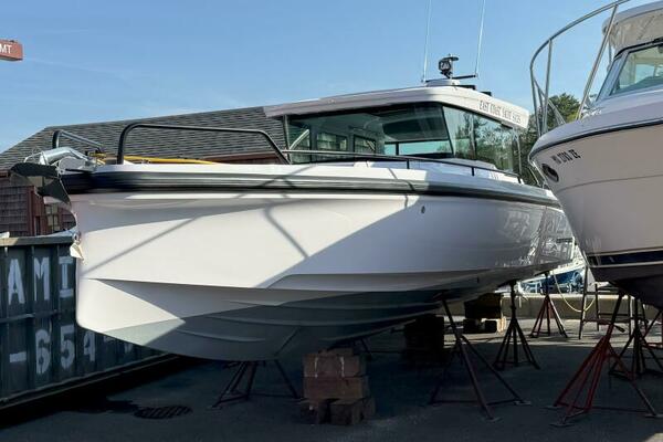 Stock 20 37ft Axopar Yacht For Sale