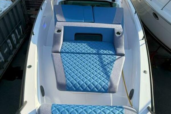 Stock 20 37ft Axopar Yacht For Sale