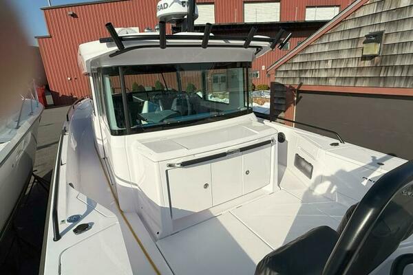 Stock 20 37ft Axopar Yacht For Sale