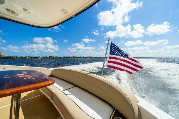 Meridian 441 Sedan Yacht For Sale