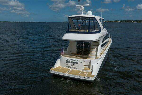 Meridian 441 Sedan Yacht For Sale