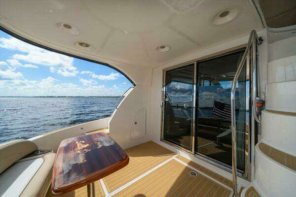 Meridian 441 Sedan Yacht For Sale