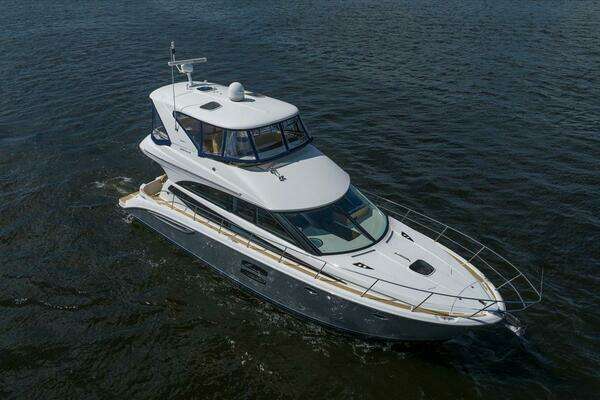 Meridian 441 Sedan Yacht For Sale