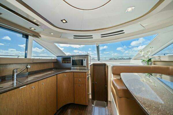 Meridian 441 Sedan Yacht For Sale