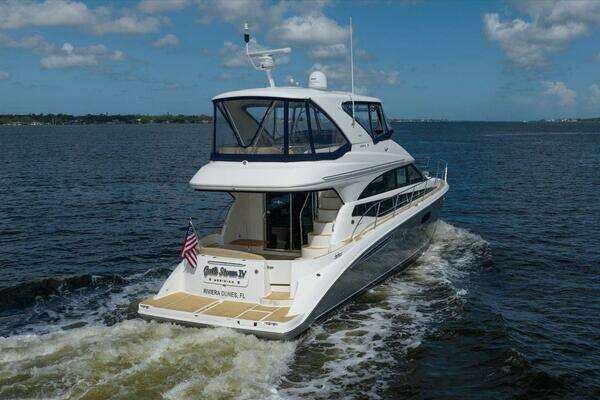 Meridian 441 Sedan Yacht For Sale