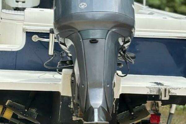 Photo of the 2006 Caravelle Sea Hawk 230 WA