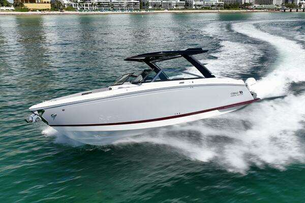 Cobalt R33 Yacht For Sale