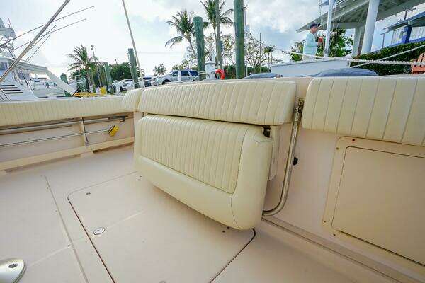 Grady-White Express 360 Yacht For Sale