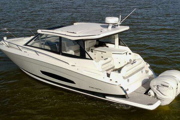 Regal 36 XO Yacht For Sale