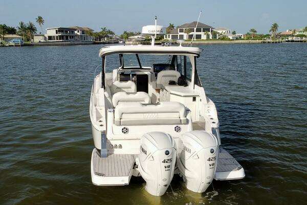 Regal 36 XO Yacht For Sale