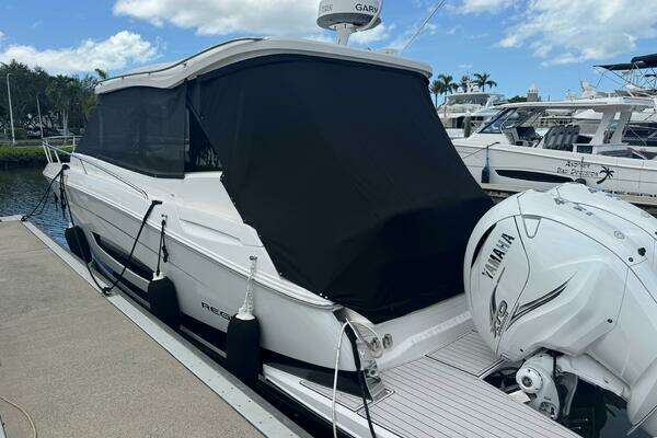 Regal 36 XO Yacht For Sale