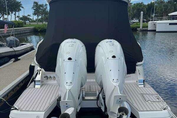 Regal 36 XO Yacht For Sale