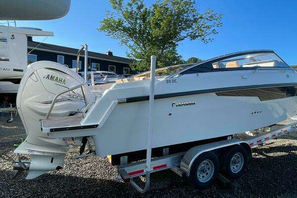 Photo of the 2023 Yamarin 88 DC