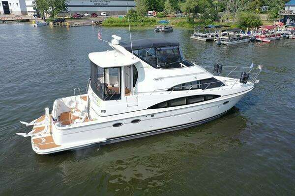 Carver 444 CPMY Yacht For Sale