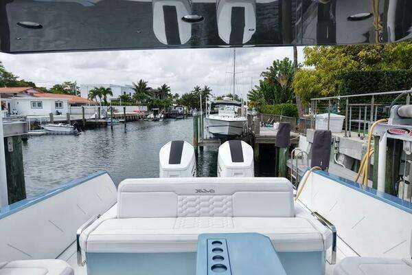 Donzi Limitless Seas 45 XLV Yacht For Sale