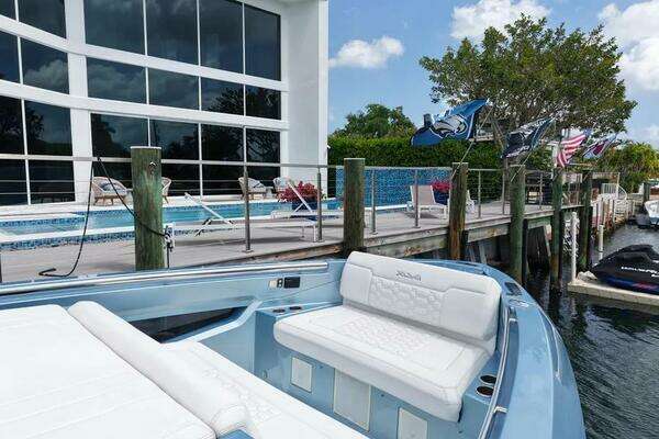 Donzi Limitless Seas 45 XLV Yacht For Sale