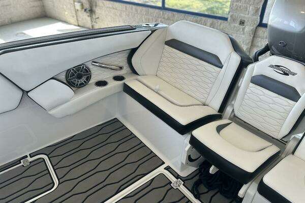 Sunsation  Yacht For Sale