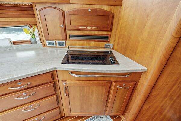 Sabre SE Yacht For Sale