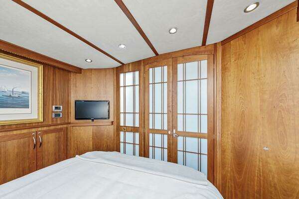 Sabre SE Yacht For Sale