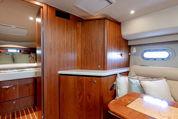 43ft Tiara Yachts Yacht For Sale