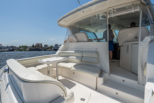 43ft Tiara Yachts Yacht For Sale