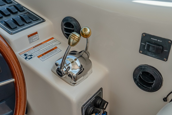 43ft Tiara Yachts Yacht For Sale