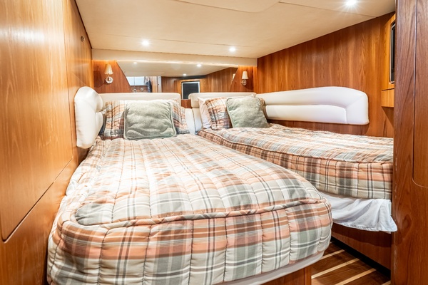 43ft Tiara Yachts Yacht For Sale