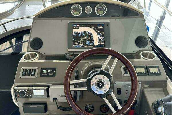 Regal 42 Sport Coupe Yacht For Sale