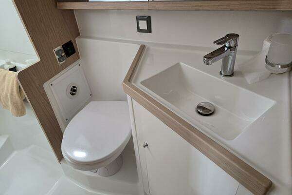 Beneteau Oceanis 46.1 Yacht For Sale