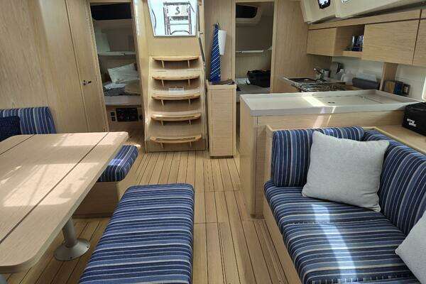 Beneteau Oceanis 46.1 Yacht For Sale