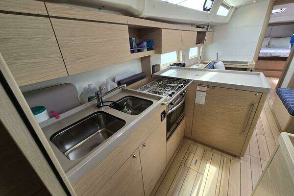 Beneteau Oceanis 46.1 Yacht For Sale