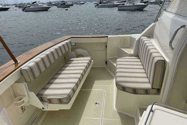 Sabre Hard Top Express Yacht For Sale