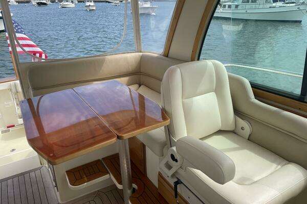 Sabre Hard Top Express Yacht For Sale