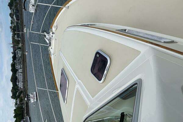 Sabre Hard Top Express Yacht For Sale