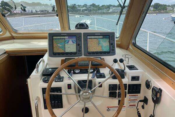 Sabre Hard Top Express Yacht For Sale