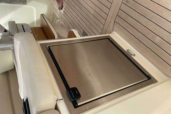 Sabre Hard Top Express Yacht For Sale