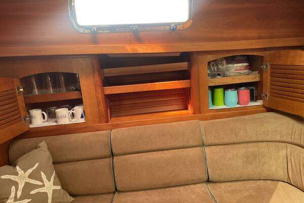 Sabre Hard Top Express Yacht For Sale