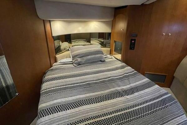 5000 Pilothouse