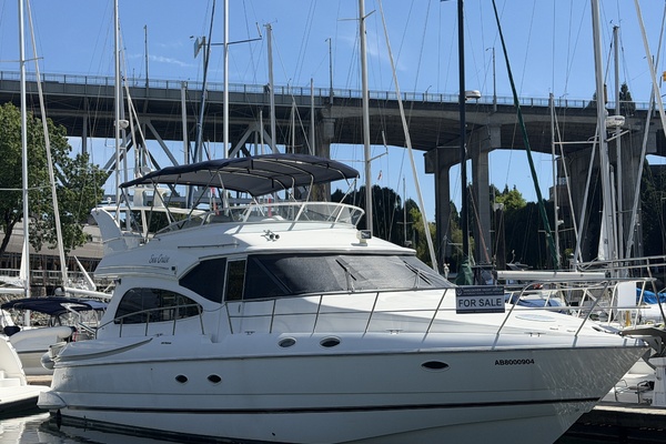 5000 Pilothouse